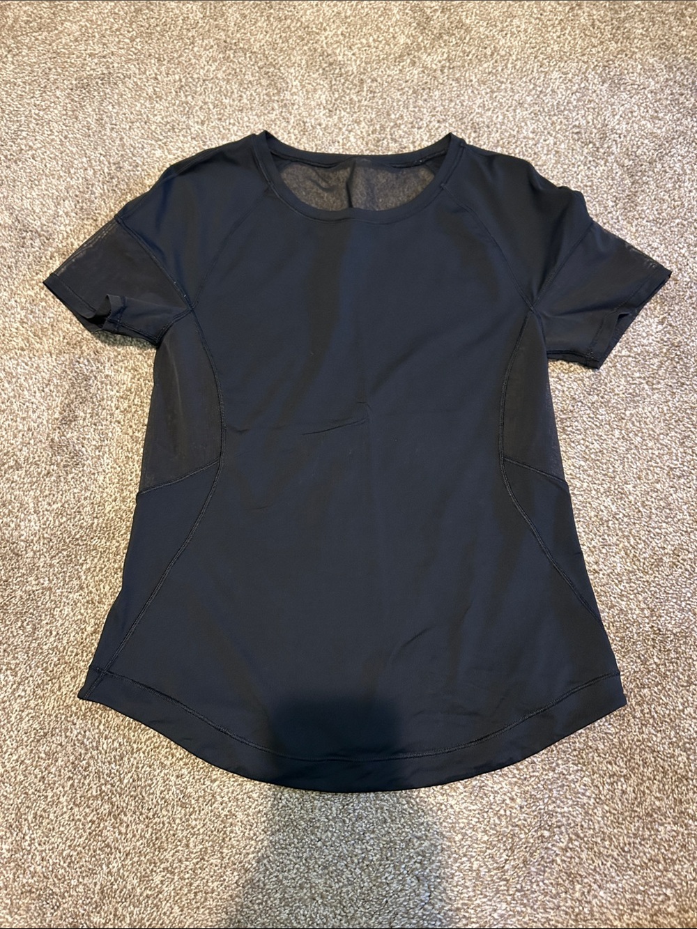 Lululemon tee
